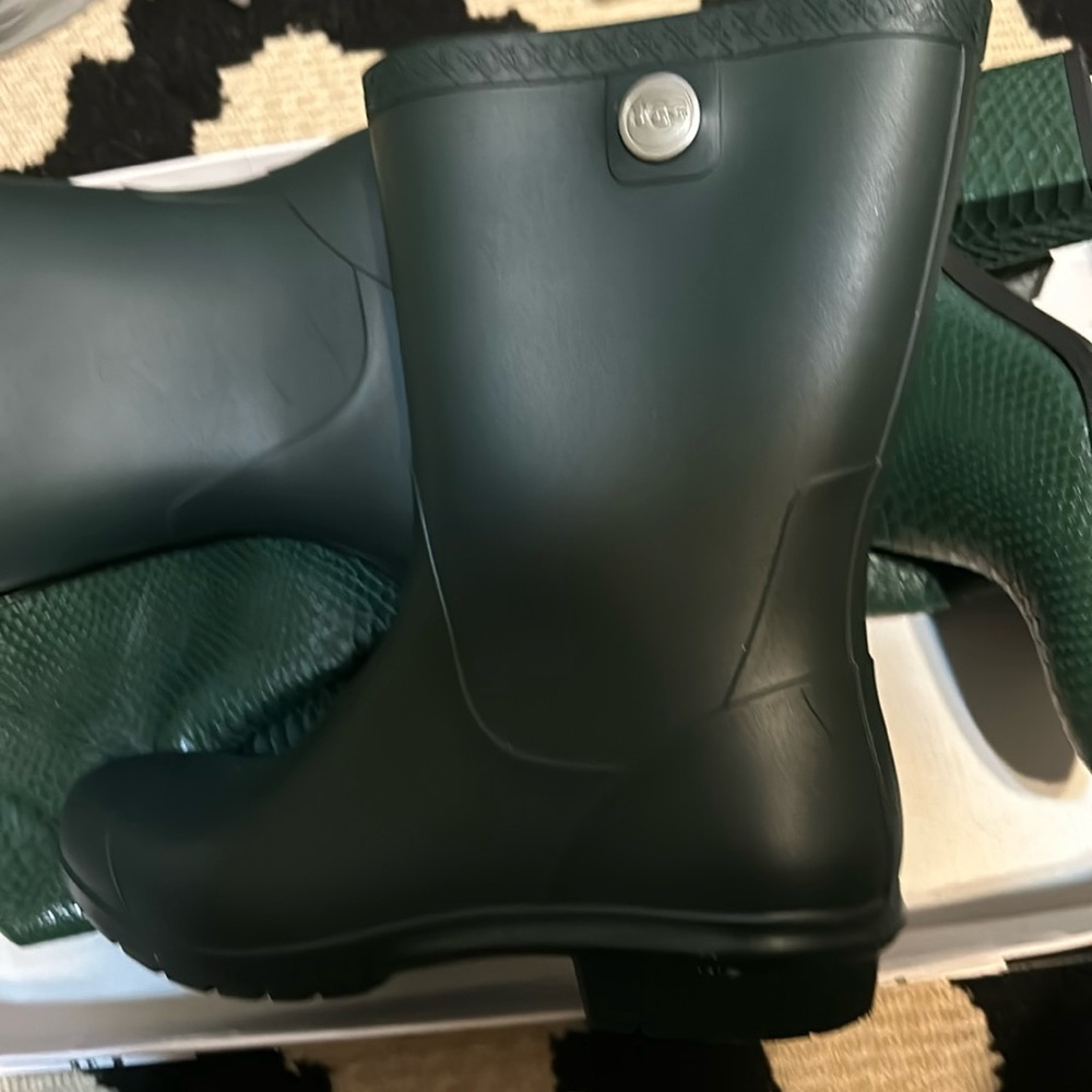 Rainboots